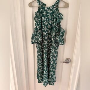 Elegant Green Floral Dress with Ruffles